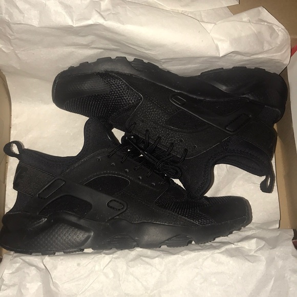 nike huarache ultra youth